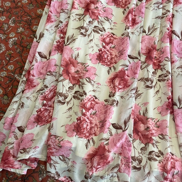 Floral Jessakae maxi dress, sz L - Picture 4 of 4